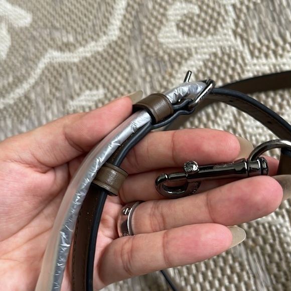 Coach Brooklyn 34 Carryall Bag💼 - Picture 16 of 16